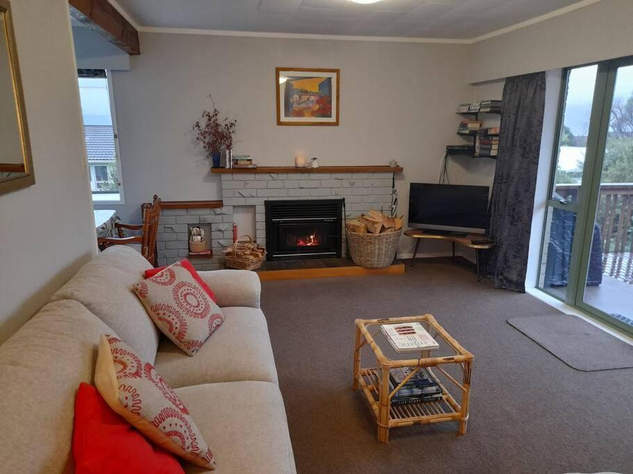 Lake Rotoiti Lakehouse Retreat Ροτόρυα Εξωτερικό φωτογραφία