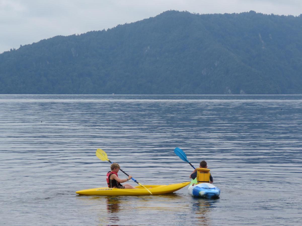 Lake Rotoiti Lakehouse Retreat Ροτόρυα Εξωτερικό φωτογραφία